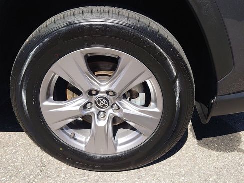 Used 2023 Toyota RAV4 XLE image 10