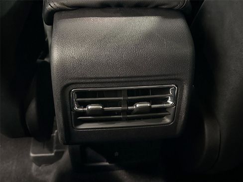 Used 2023 Lincoln Corsair AWD w/ Towing Package image 25