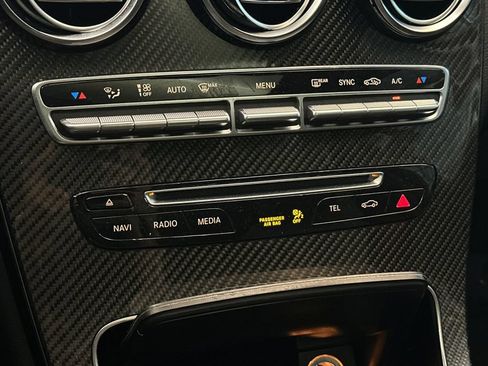 Used 2019 Mercedes-Benz GLC 43 AMG 4MATIC image 20