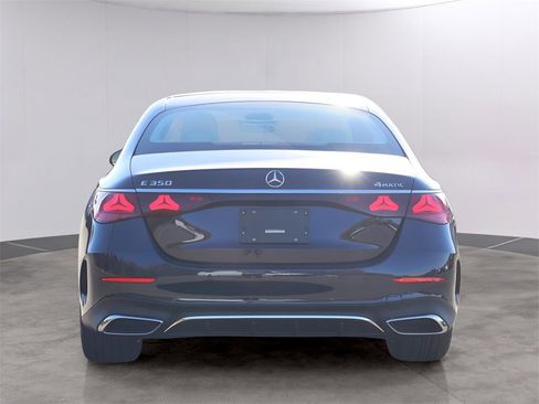 New 2026 Mercedes-Benz E 350 4MATIC Sedan image 6