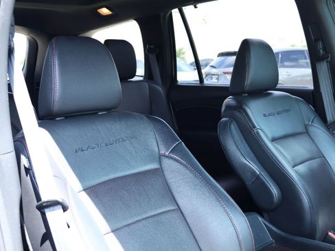 Used 2021 Honda Pilot Black Edition image 14