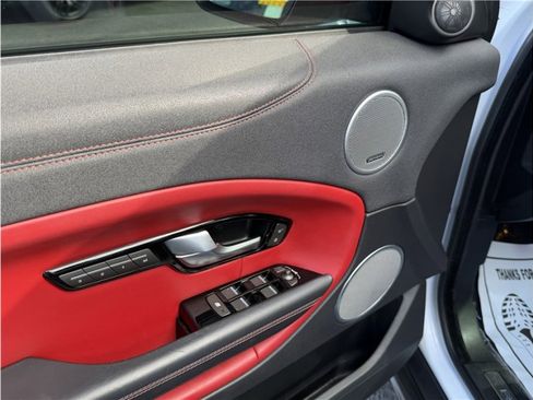 Used 2017 Land Rover Range Rover Evoque HSE Dynamic image 17