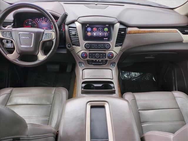 Used 2015 GMC Yukon Denali w/ Touring Package AWD/4WD image 17