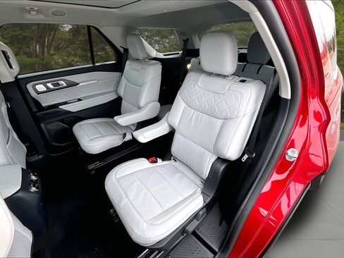 New 2026 Ford Explorer Platinum w/ LUX Leather Package image 10