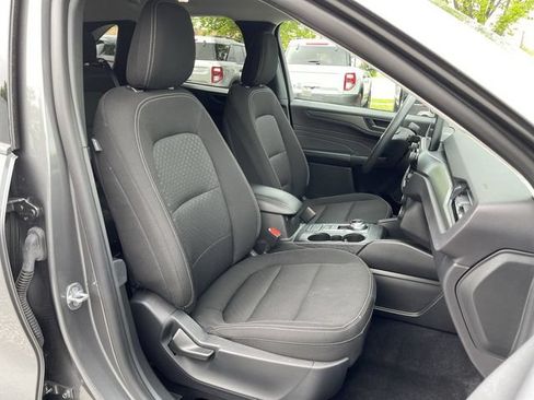 Certified 2025 Ford Escape Active AWD/4WD image 20