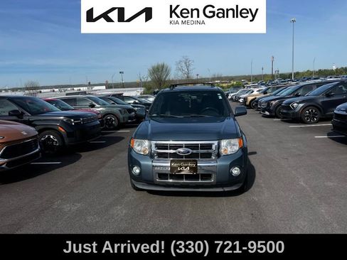 Used 2012 Ford Escape Limited FWD image 2