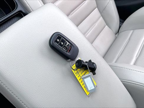 Used 2024 Honda CR-V EX-L image 37