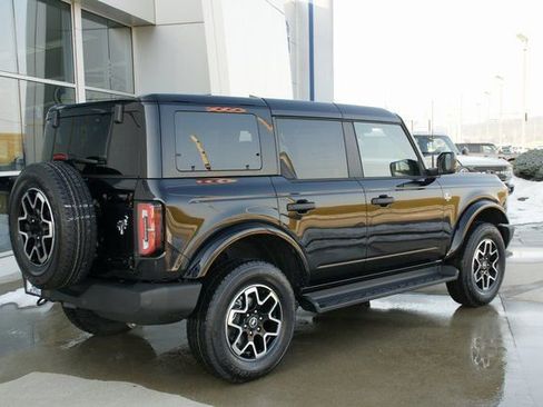 New 2026 Ford Bronco Outer Banks image 3