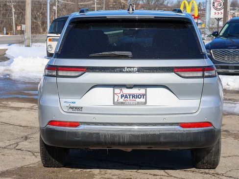 Used 2023 Jeep Grand Cherokee 4xe image 4