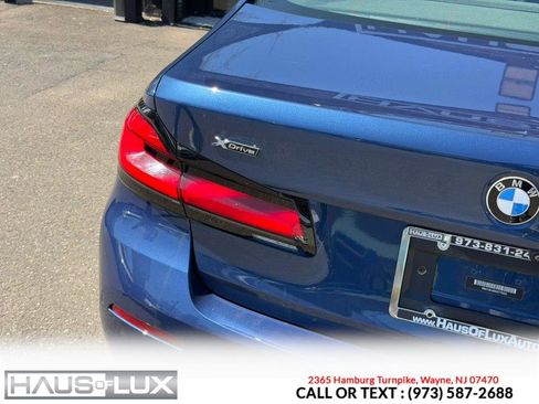 Used 2021 BMW 530i xDrive w/ Convenience Package image 23