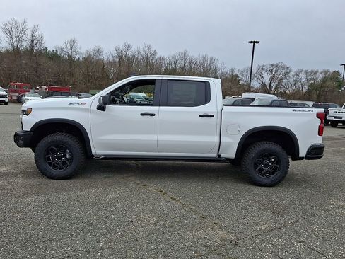 New 2026 Chevrolet Silverado 1500 ZR2 w/ ZR2 Bison Edition AWD/4WD image 5