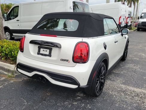 Used 2023 MINI Cooper S FWD image 3