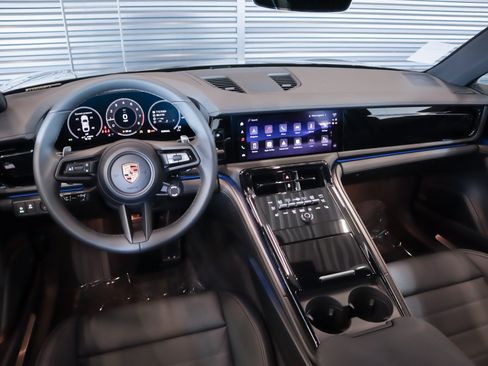 New 2026 Porsche Panamera RWD image 17