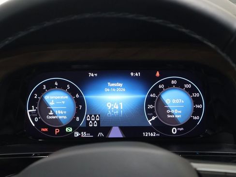 Used 2024 Volkswagen Atlas SE image 18