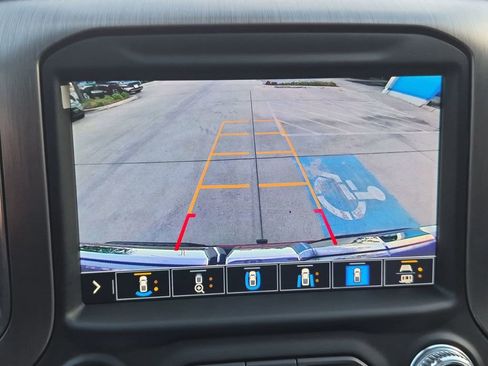 Used 2021 GMC Sierra 1500 Denali w/ Denali Ultimate Package image 17