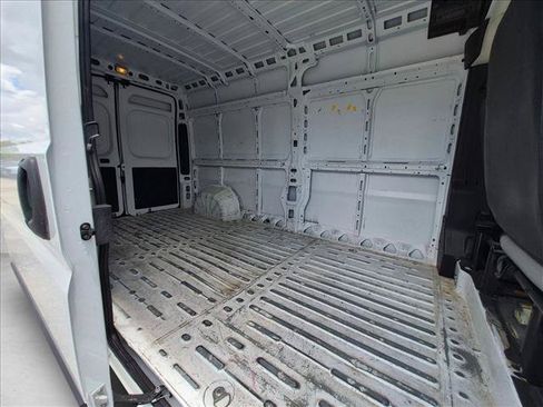 Used 2023 RAM ProMaster 2500 FWD image 10