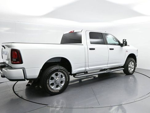 Used 2025 RAM 2500 Big Horn AWD/4WD image 7