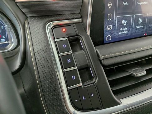 Used 2023 GMC Yukon SLT image 21