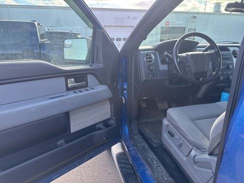 Used 2012 Ford F150 XLT w/ XLT Chrome Pkg image 11