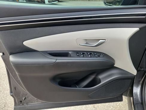 Certified 2023 Hyundai Tucson SEL w/ Convenience Package FWD image 19