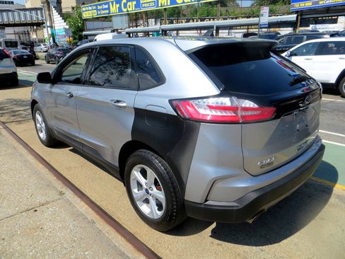 Used 2020 Ford Edge SE image 26