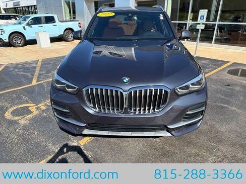 Used 2022 BMW X5 xDrive40i AWD/4WD image 2