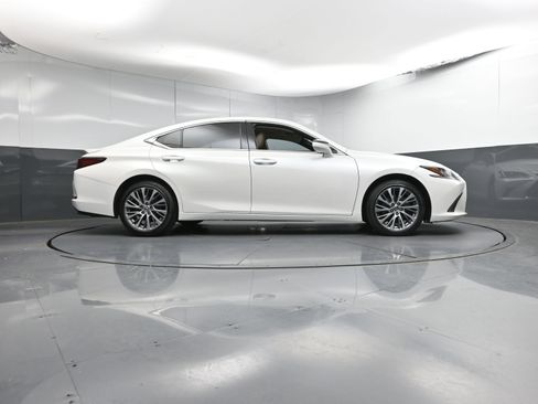 Used 2021 Lexus ES 350 w/ Premium Package image 29