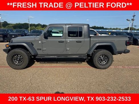 Used 2020 Jeep Gladiator Sport w/ Quick Order Package 24S AWD/4WD image 4