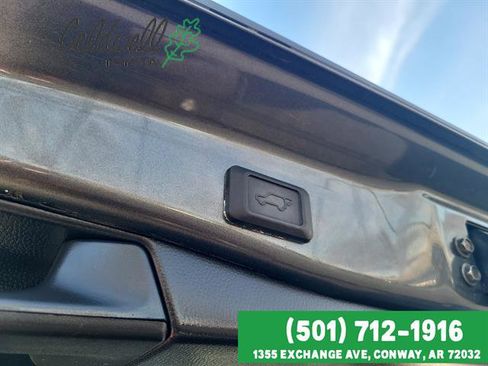 Used 2021 Toyota RAV4 XLE w/ Convenience Package image 27