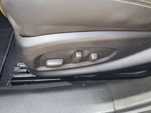 Used 2015 Chevrolet Impala LT w/ Convenience Package FWD image 7