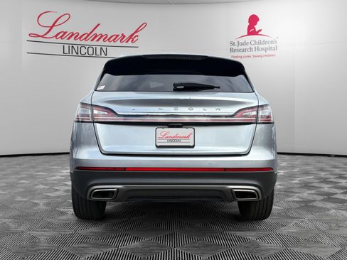 Certified 2022 Lincoln Nautilus Reserve image 4