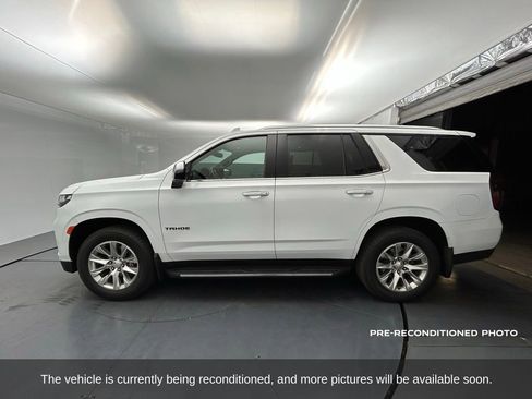 Used 2022 Chevrolet Tahoe Premier w/ Max Trailering Package image 2