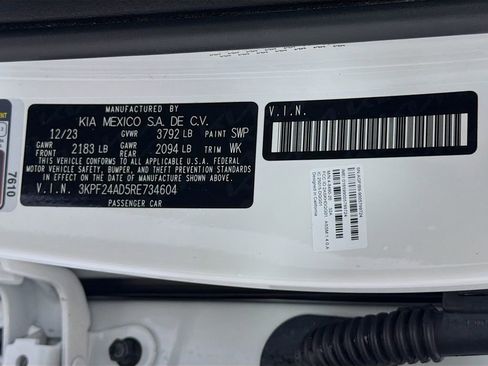 Used 2024 Kia Forte LXS image 31