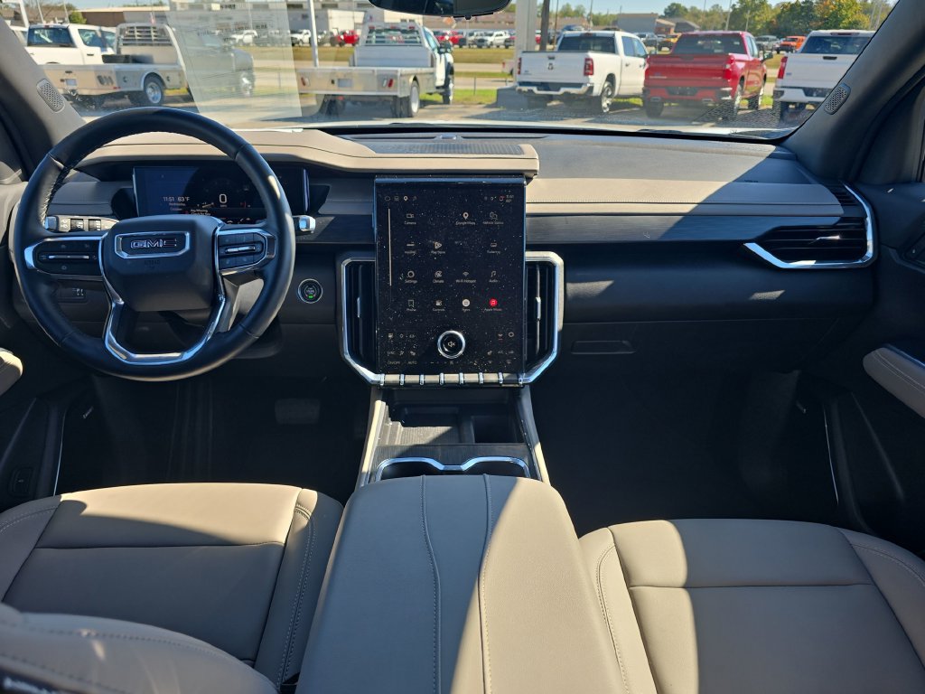 Used 2026 GMC Acadia Elevation w/ Elevation Premium Package FWD image 21