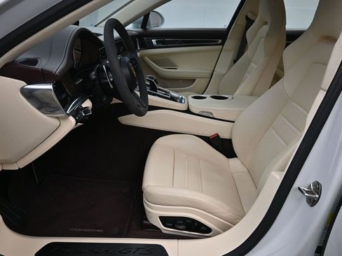 Certified 2022 Porsche Panamera GTS image 7