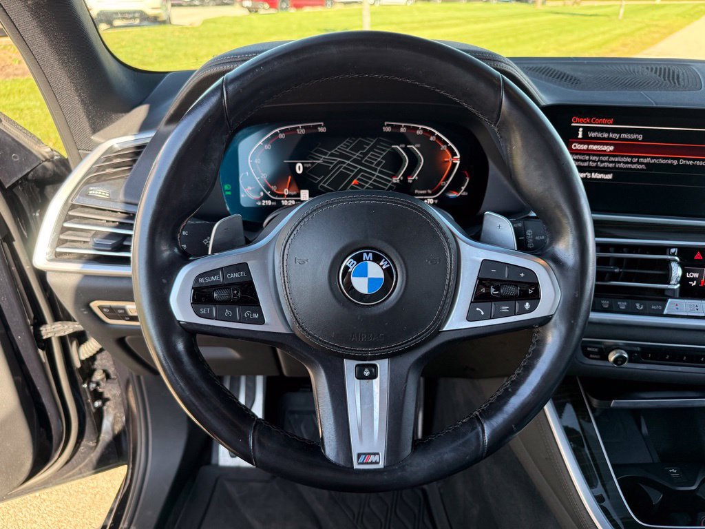 Used 2021 BMW X5 xDrive40i w/ M Sport Package AWD/4WD image 15