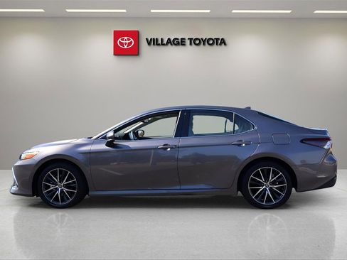 Certified 2024 Toyota Camry XLE image 2