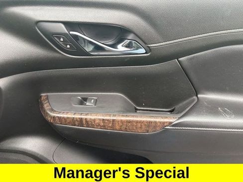 Used 2020 GMC Acadia Denali w/ Trailering Package image 42