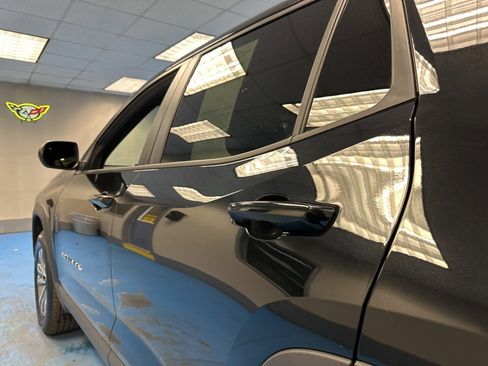 Certified 2025 Chevrolet Equinox LT image 17