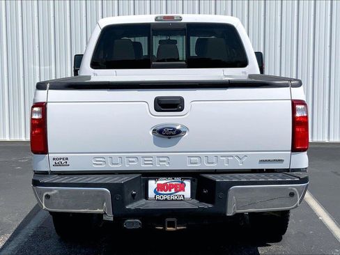 Used 2015 Ford F250 Lariat w/ Lariat Interior Package AWD/4WD image 4