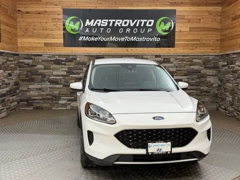 Used 2020 Ford Escape SE AWD/4WD image 2