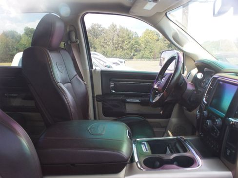 Used 2017 RAM 2500 Longhorn AWD/4WD image 5