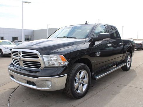 Used 2018 RAM 1500 Big Horn image 2