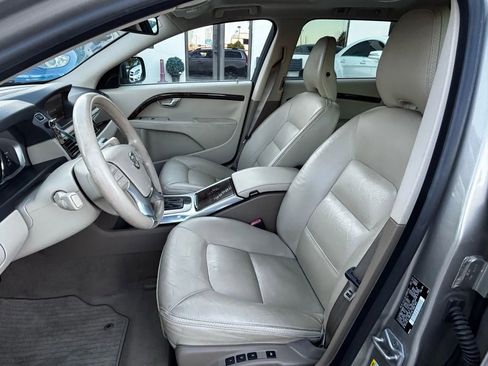 Used 2015 Volvo XC70 T5 Premier Plus image 11