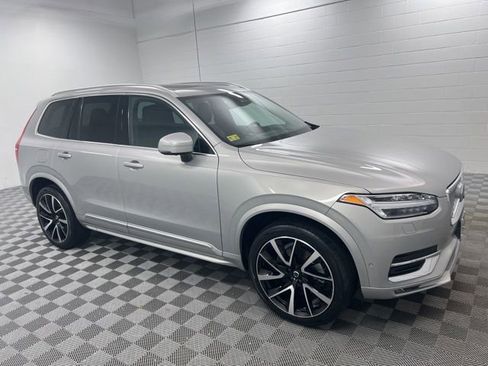 Used 2023 Volvo XC90 B6 Plus w/ Protection Package AWD/4WD image 4