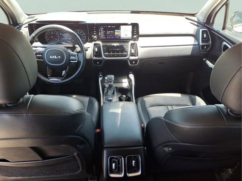 Used 2023 Kia Sorento S FWD image 15