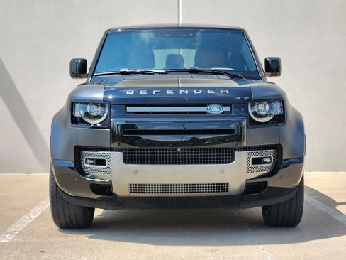 Used 2024 Land Rover Defender 90 Carpathian Edition image 2