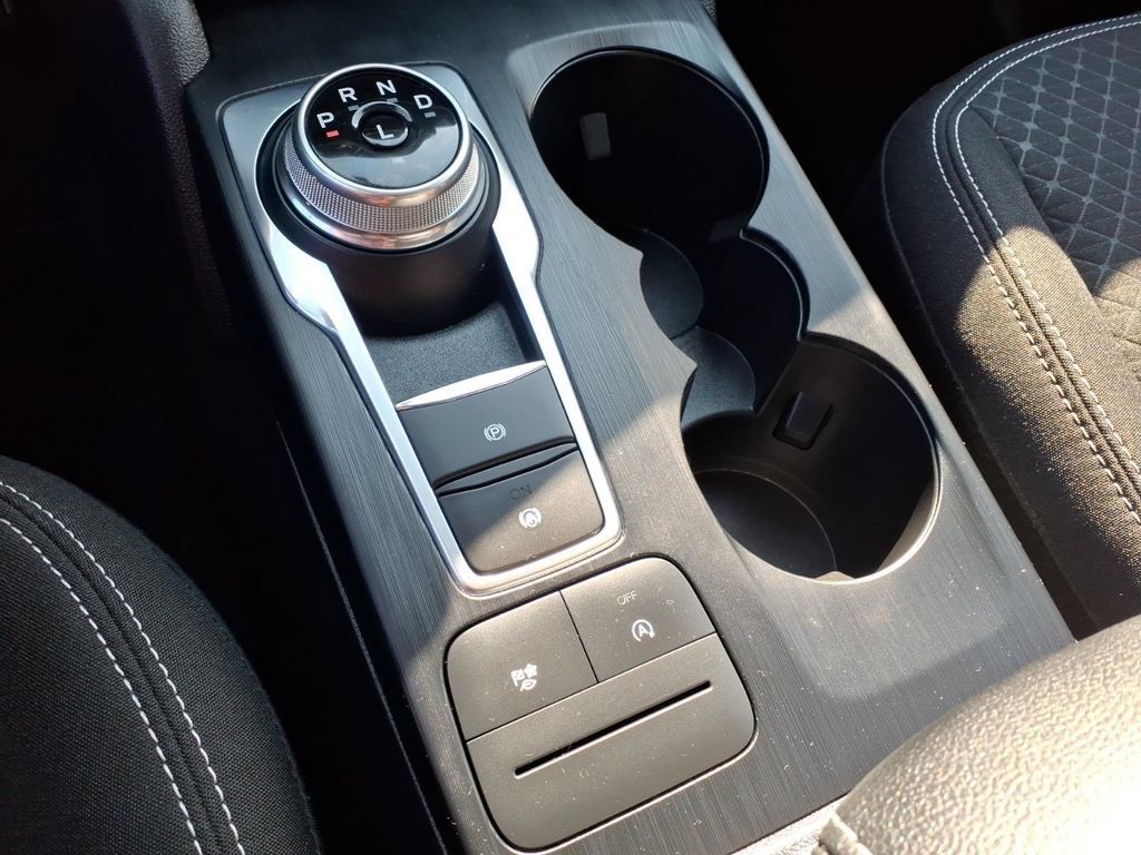 Used 2023 Ford Escape Active AWD/4WD image 9