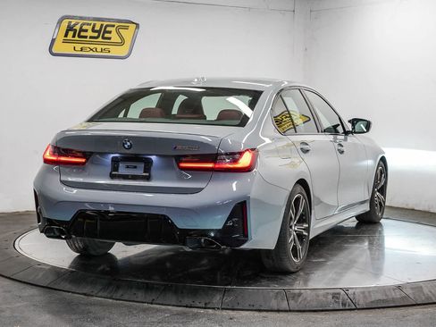 Used 2024 BMW M340i RWD image 4