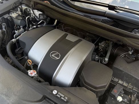 Used 2019 Lexus RX 350 AWD w/ Navigation Package image 44